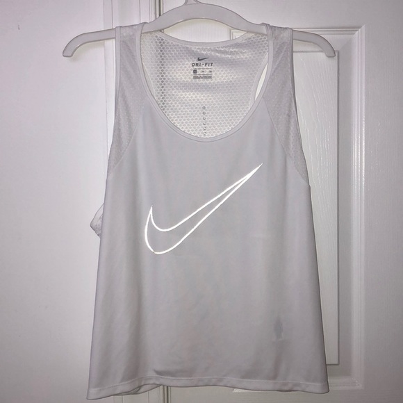 Nike Tank Top - Picture 1 of 6